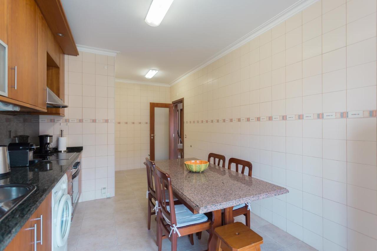 Apartamento Praia São Martinho do Porto Buitenkant foto